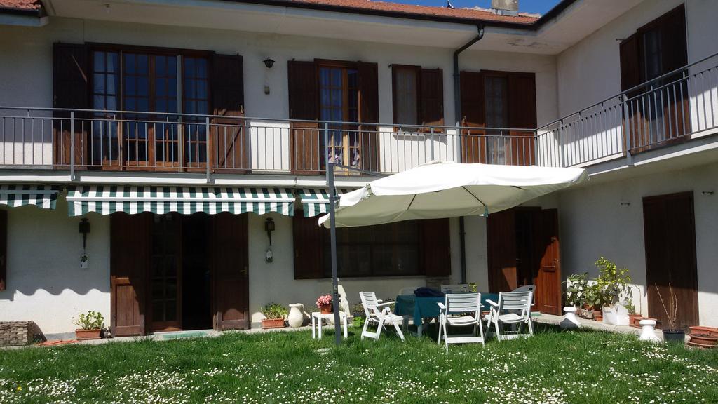 Cascina Torello Доляни Екстериор снимка