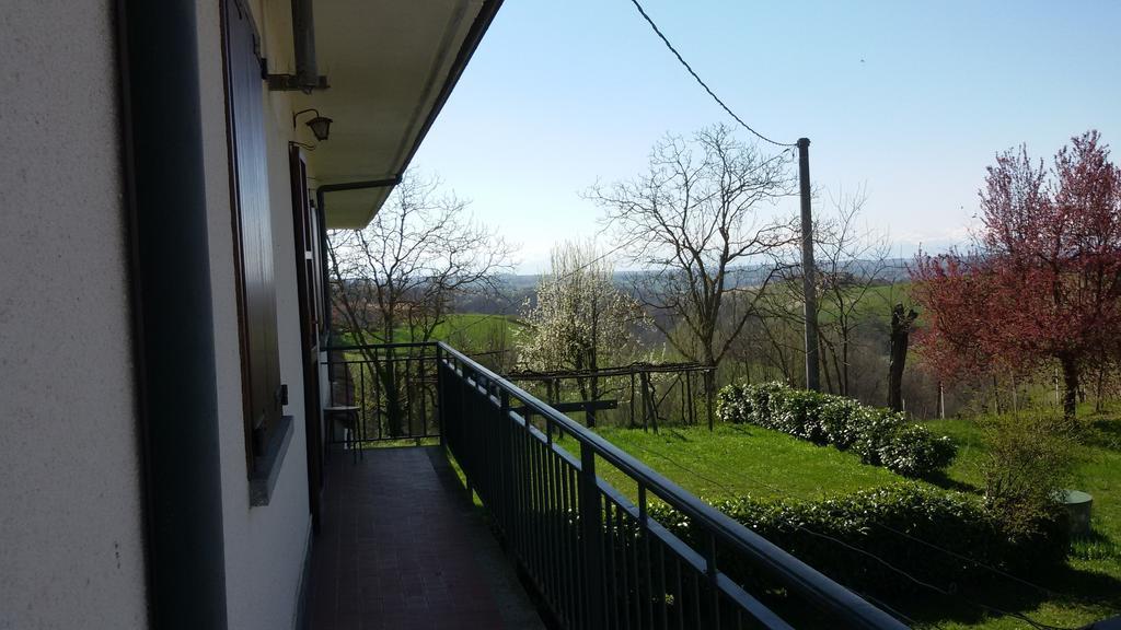 Cascina Torello Доляни Екстериор снимка